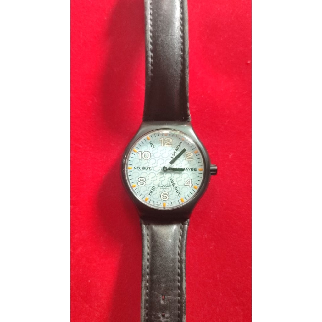 Swatch Touch Game "Ask Your Swatch" (STGB100) 100% Original