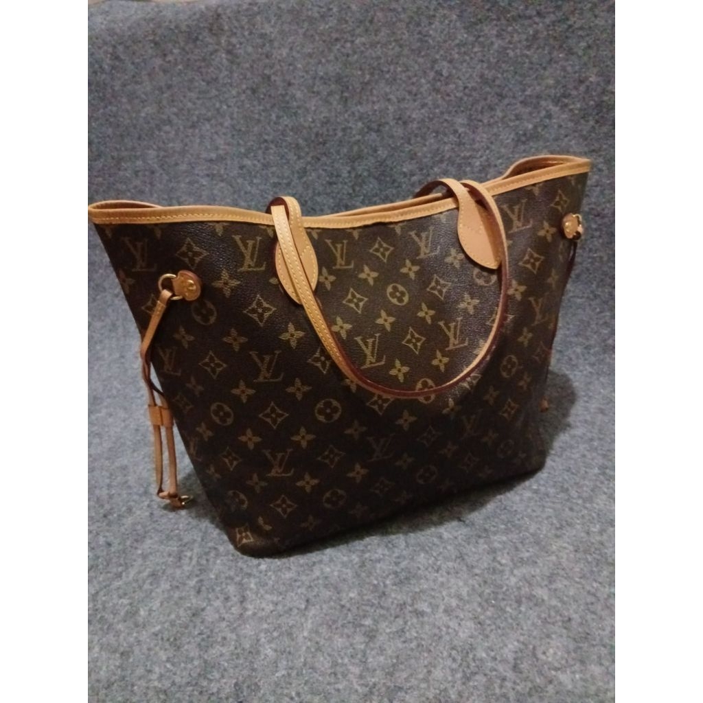 LV Neverfull MM Monogram 2009 Preloved