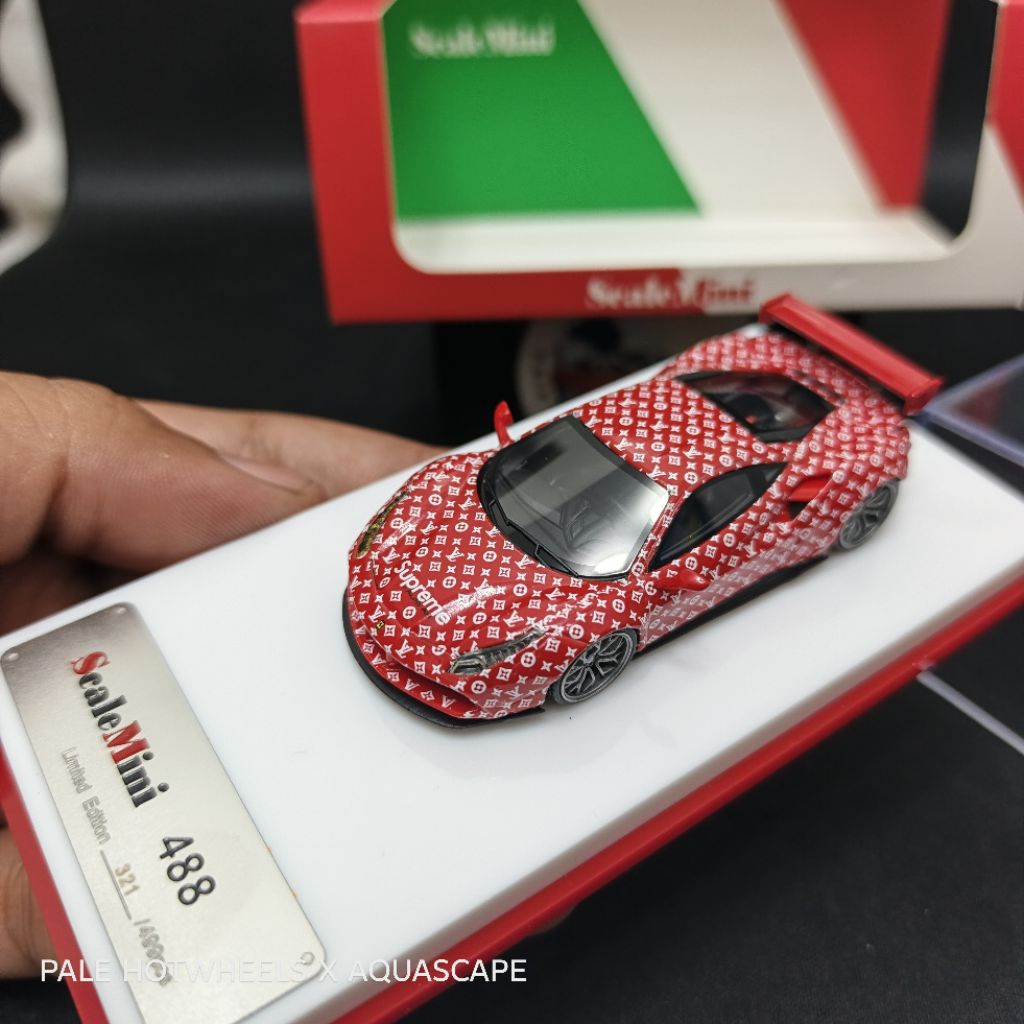SCALE MINI FERRARI 488 PISTA RED LV RARE RESIN MODEL CAR 1:64