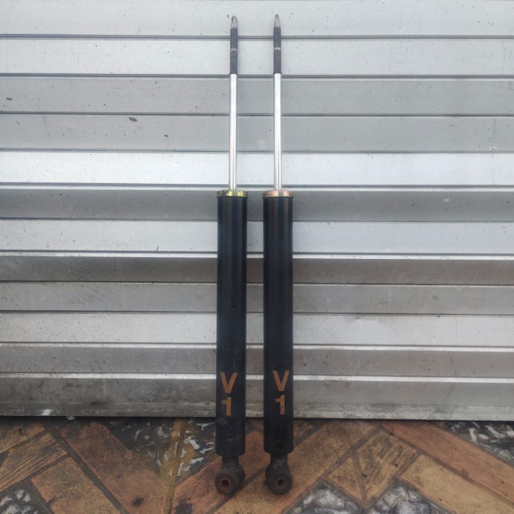 Shockbreaker Shock Skok Mercedes Benz W202 Mercy W 202 Belakang Original 2pcs