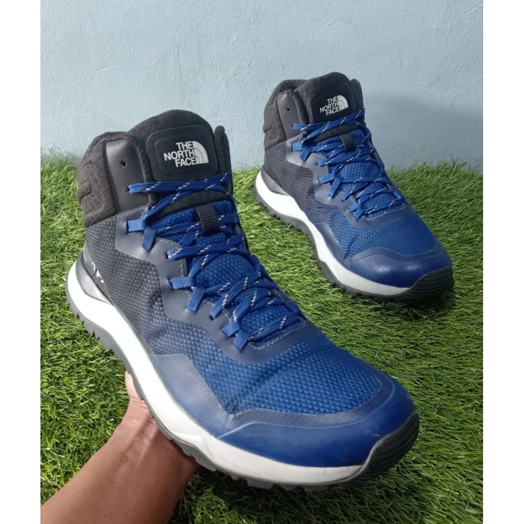 Sepatu Outdoor TNF Futurelight 44/28, 5