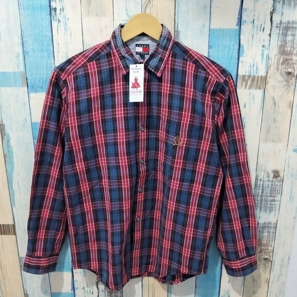 kemeja Tommy Hilfiger