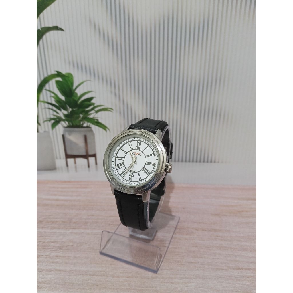 Jam Tangan Pria Revel Quartz Roman Dial Date