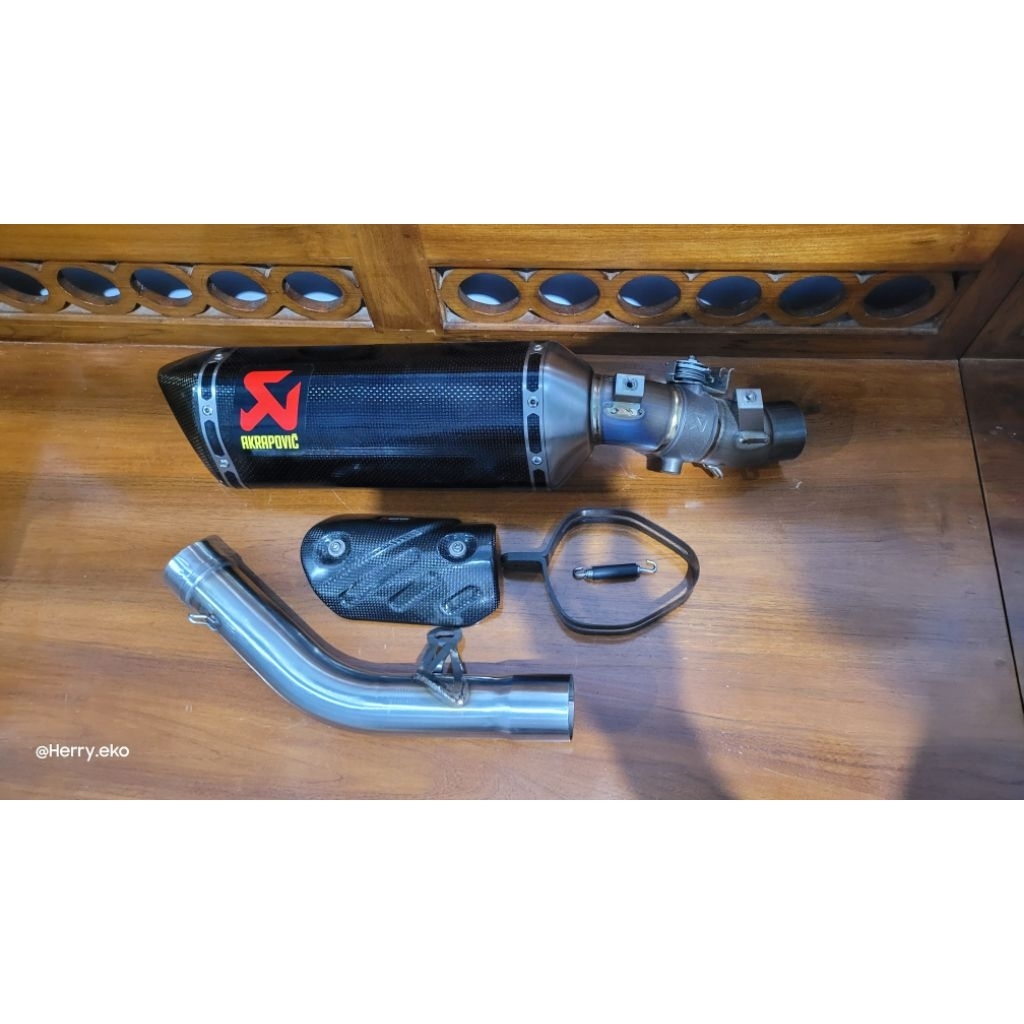 Akrapovic Slovenia ZX6R ZX636