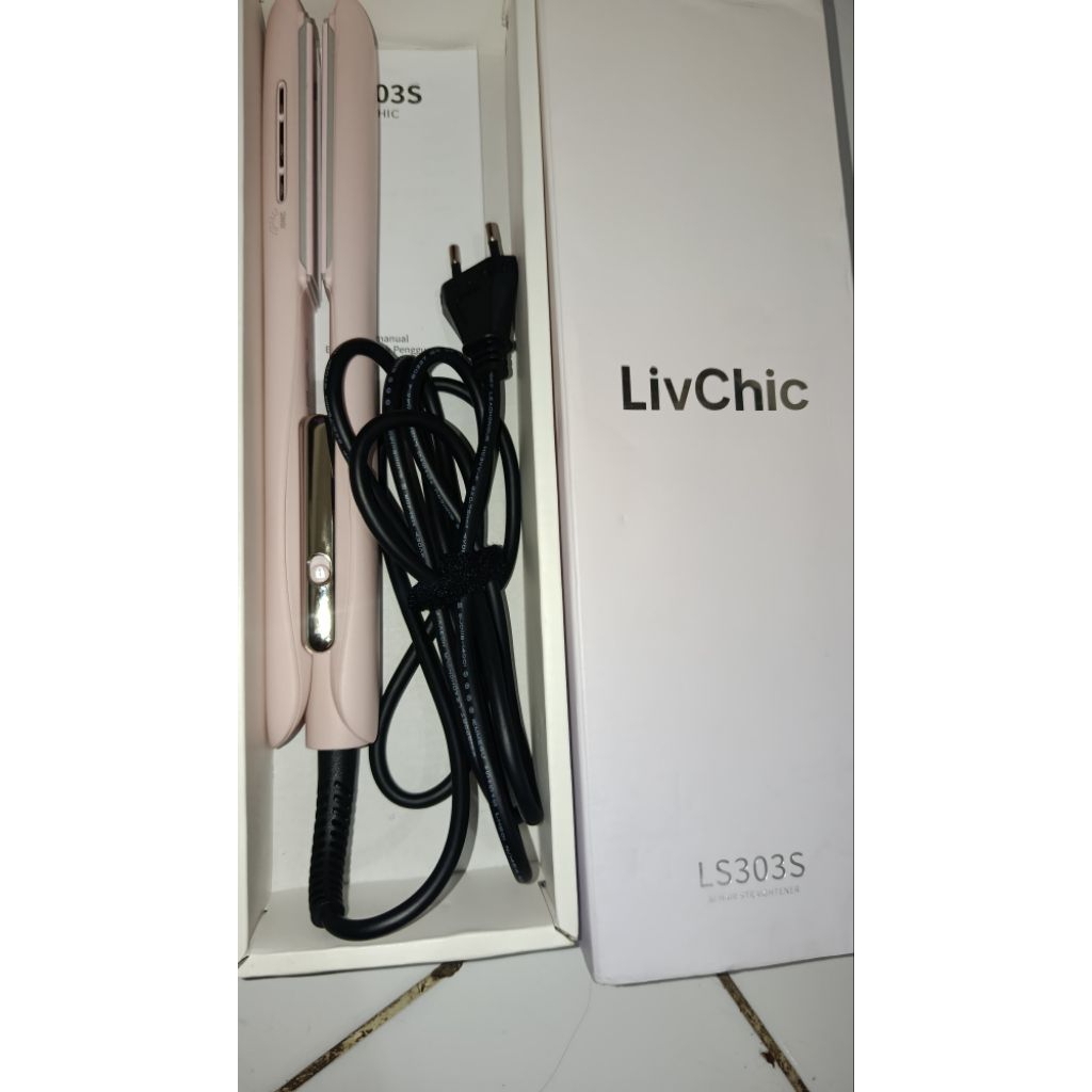 LivChic LS303S