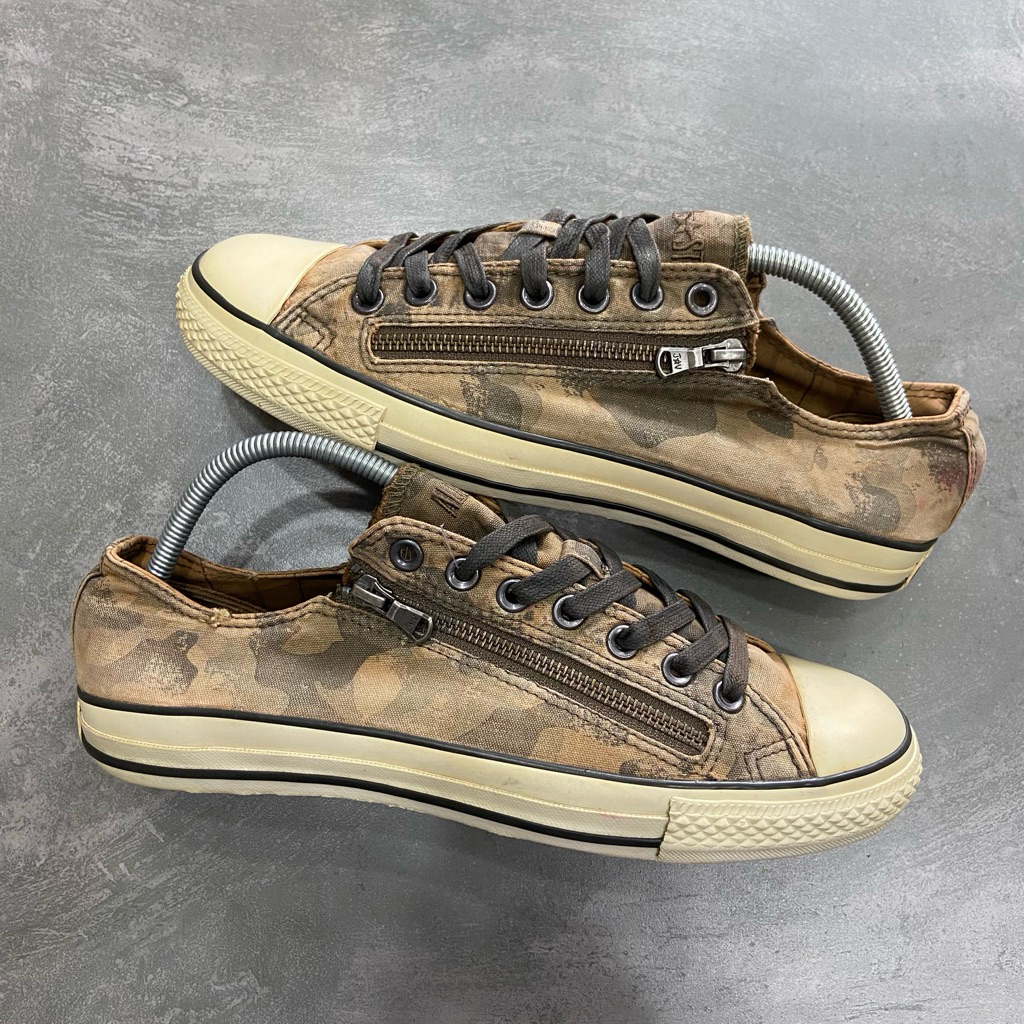 [Size 42] Rare Converse x John Varvatos Camo Double Zipper Second Original Kondisi Nominus Good Cond
