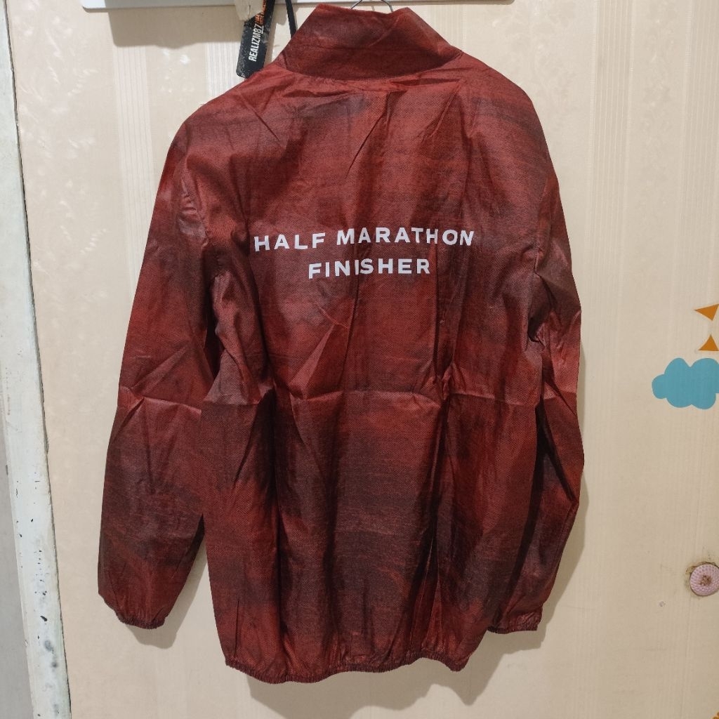 Jaket Finisher Kediri Half Marathon