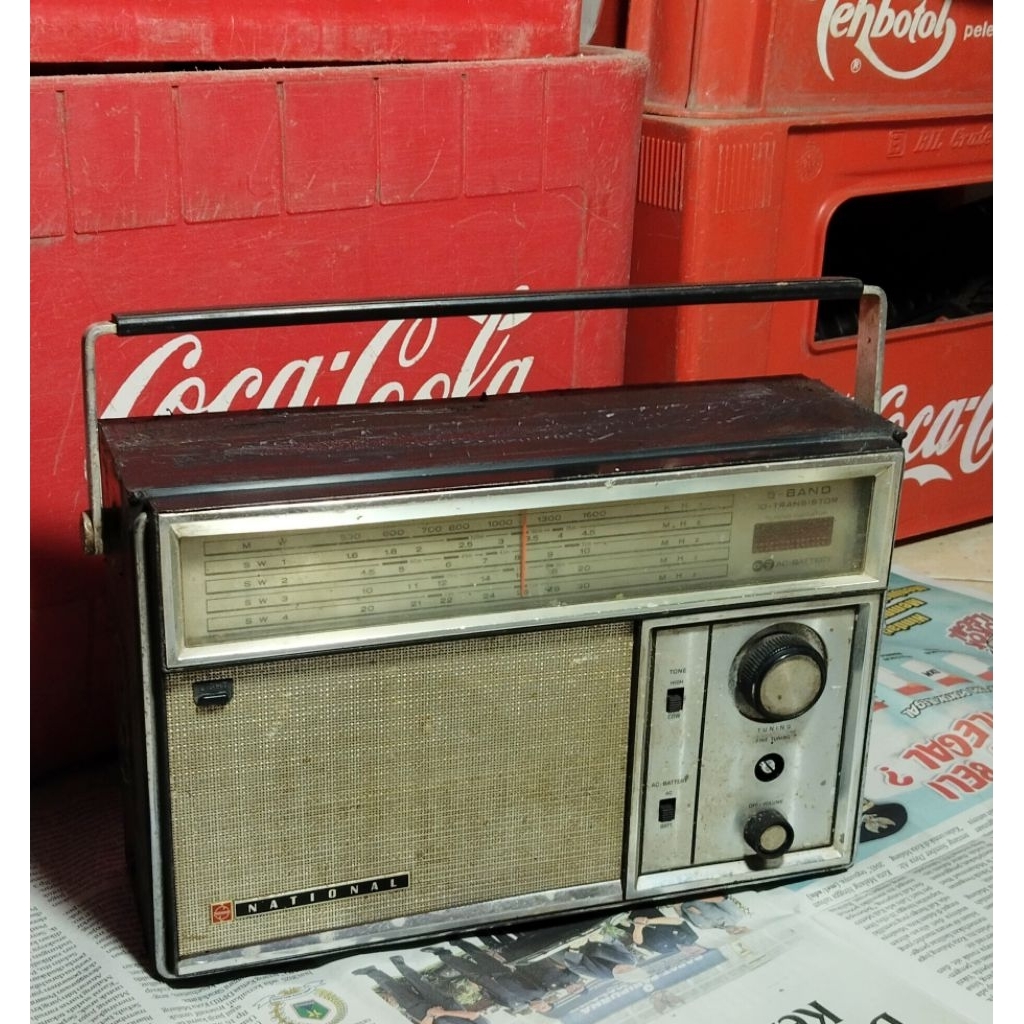display radio nasional jadul kondisi off hanya display