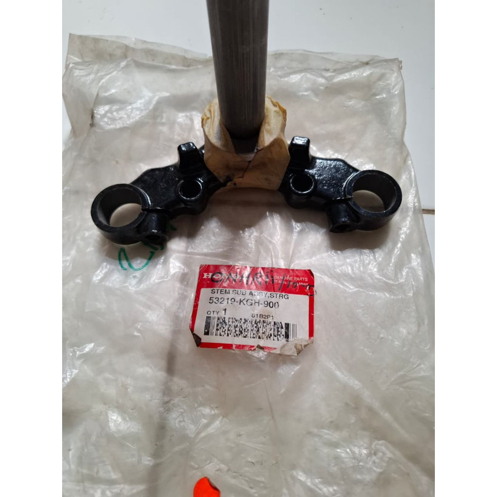 Segitiga Honda  Sonic 125 RS Nova Sonic Stem Sub Assy Strg Original AHM 53219-KGH-900