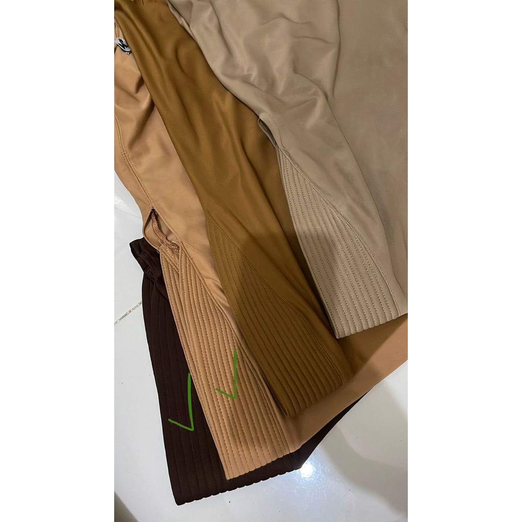 WTS Hijab Bergo (coklat)
