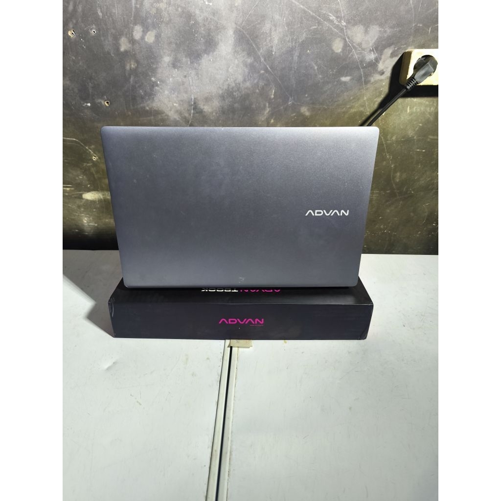 Advan TBook N100 4/128 GB Second