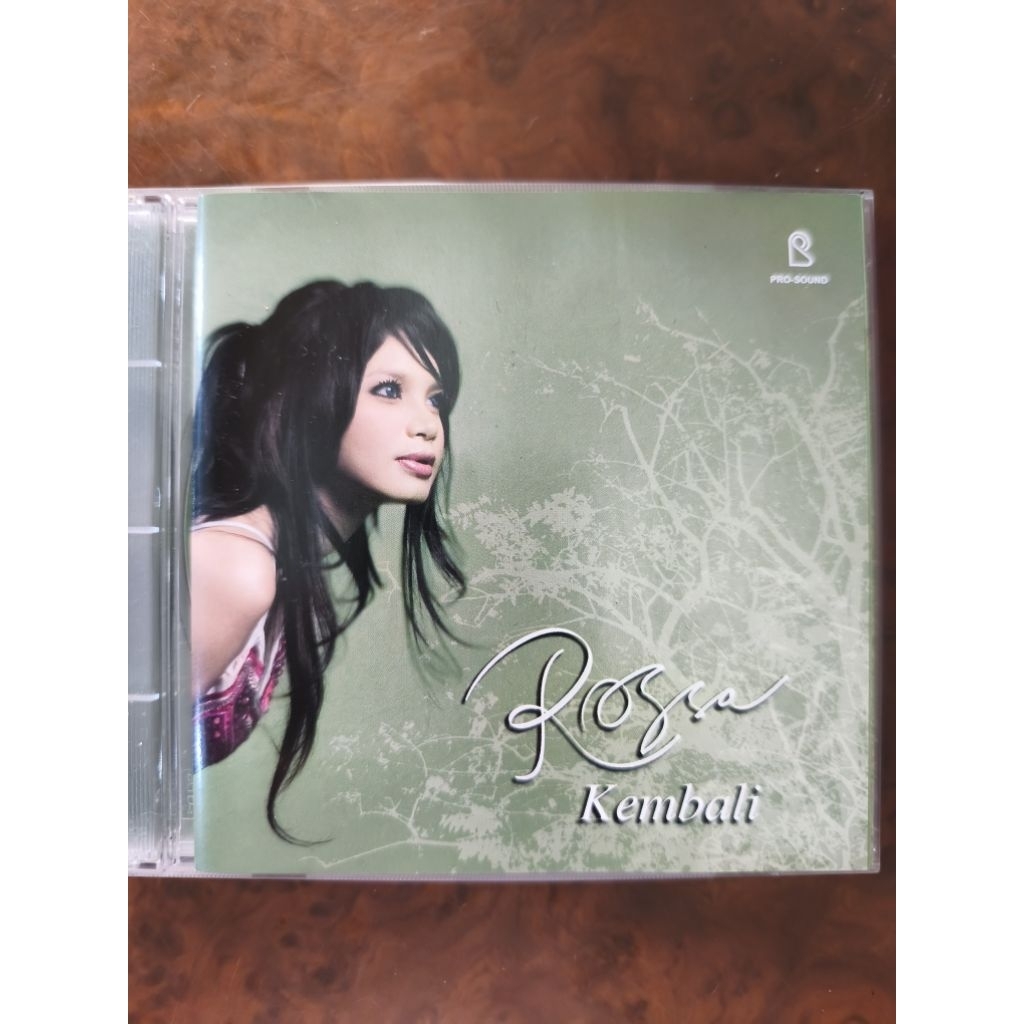 CD Musik original ROSSA kembali