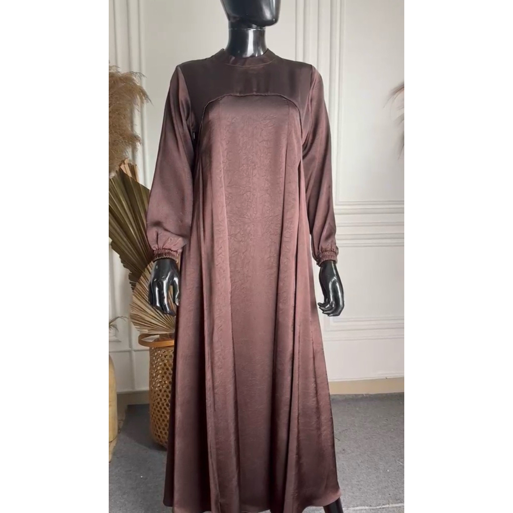Darby Gamis Blackswan Polos
