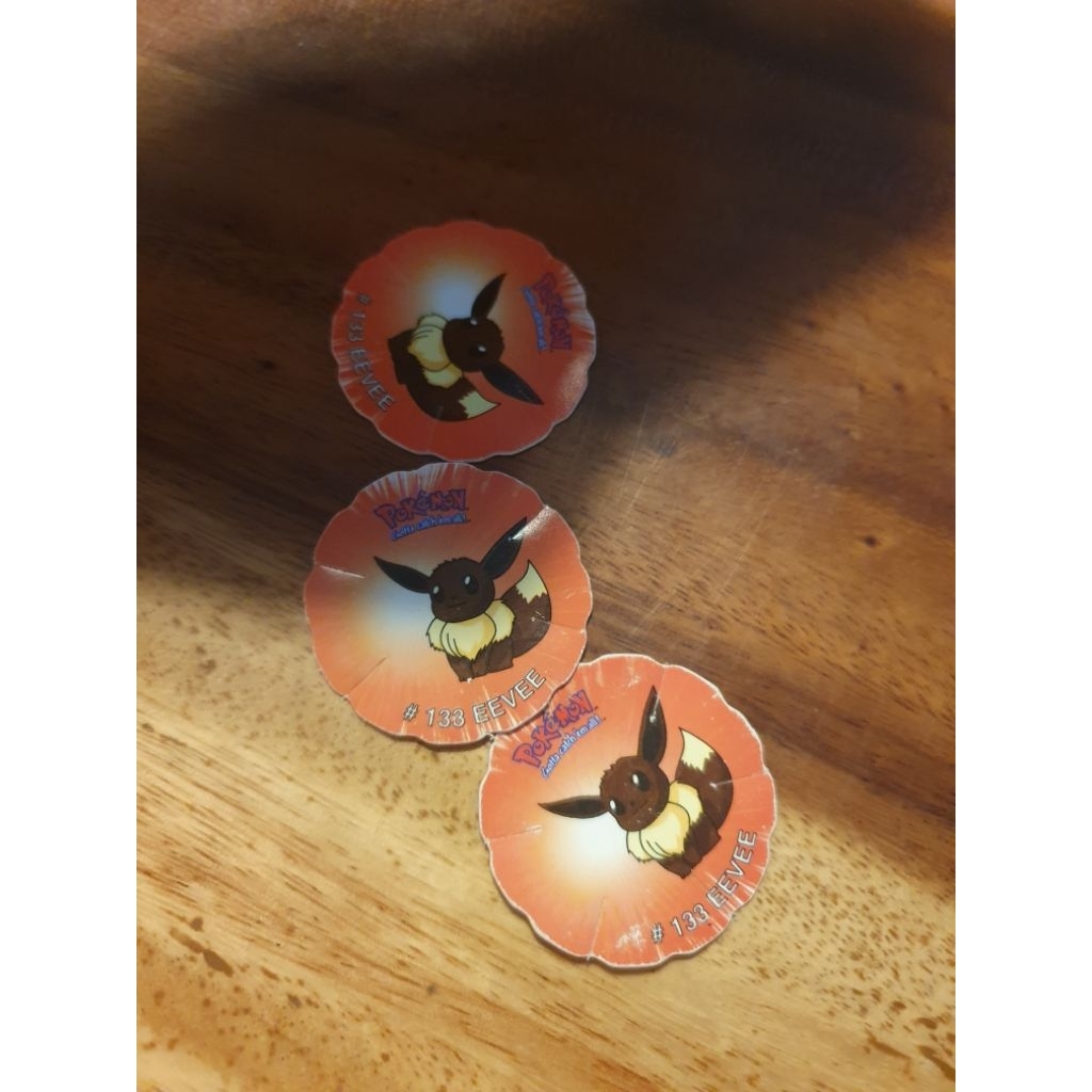 Tazos Smash Pokemon Eevee