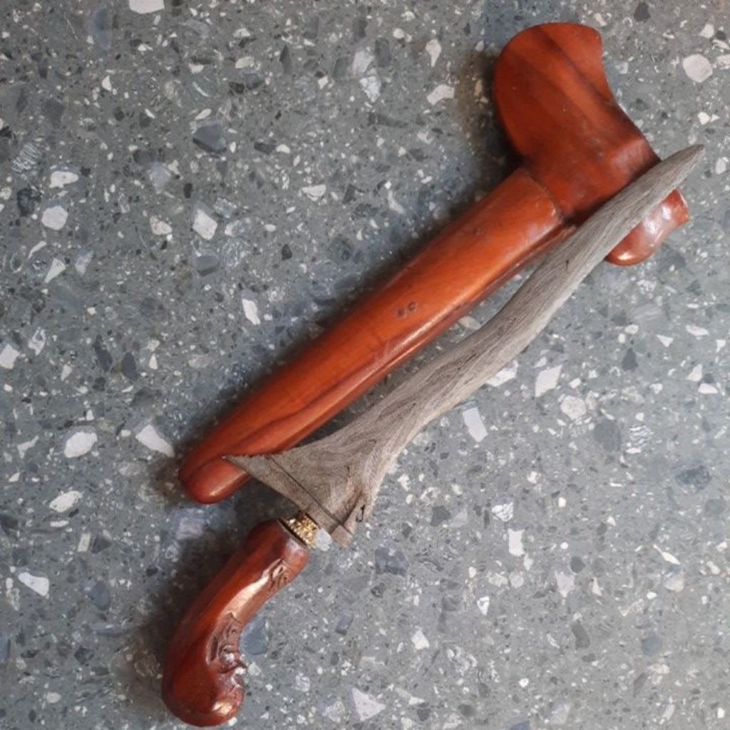 Keris Jangkung Mayang Luk 3 Patrem
