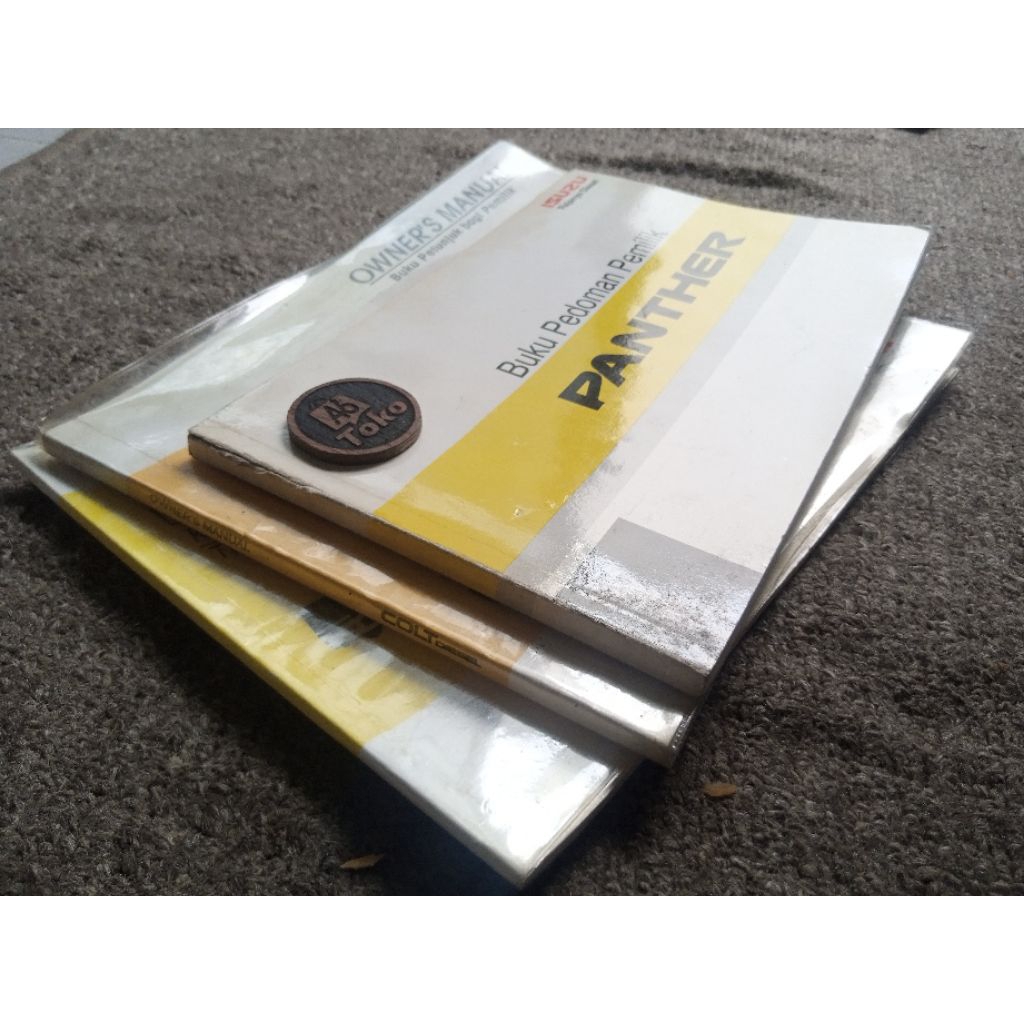 Paket Buku Manual Original Isuzu Panther Mitsubishi Colt Diesel Service Buku Langka
