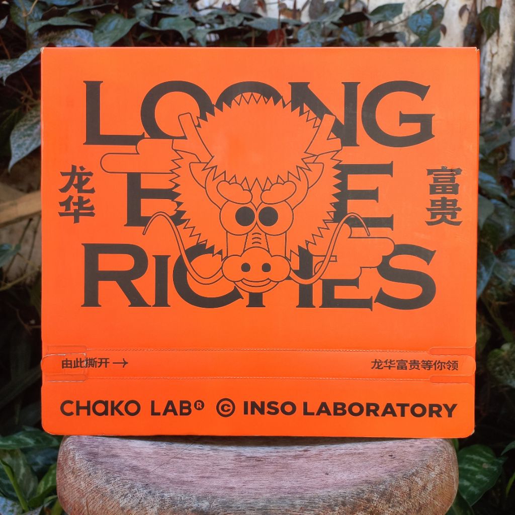 CHAKO LAB LinLin + Blanket Gift Box DRAGON YEAR 2024 EXCLUSIVE - Limited  Edition-Orange