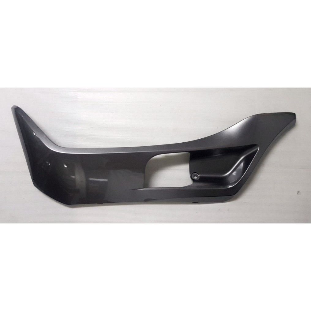 Cover Dek Lantai Kiri PCX 125 CBU Thailand Silver 64432-KWN-900ZD  100% Original AHM Honda Genuine P