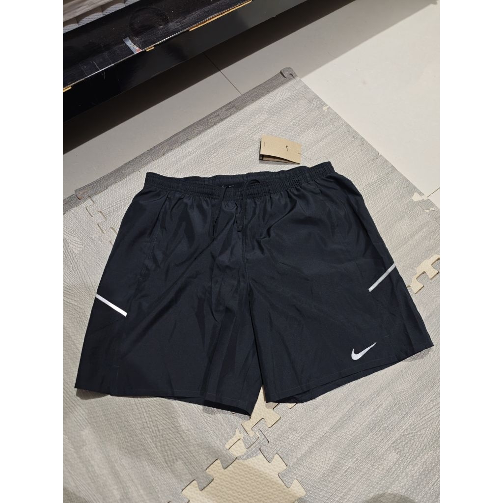 preloved celana olahraga lari nike miler 2 in 1 7"