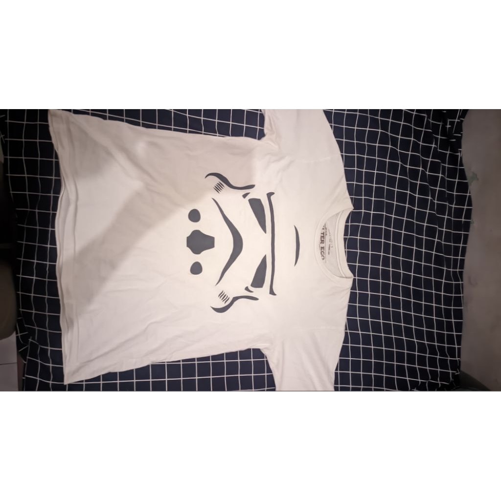 preloved baju star wars ukuran M