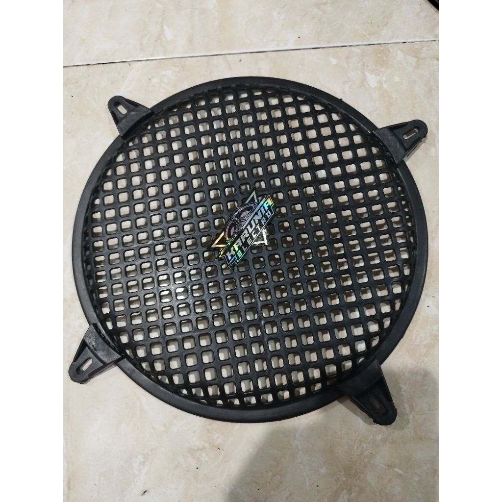 penutup spiker 12inch bulat plastik