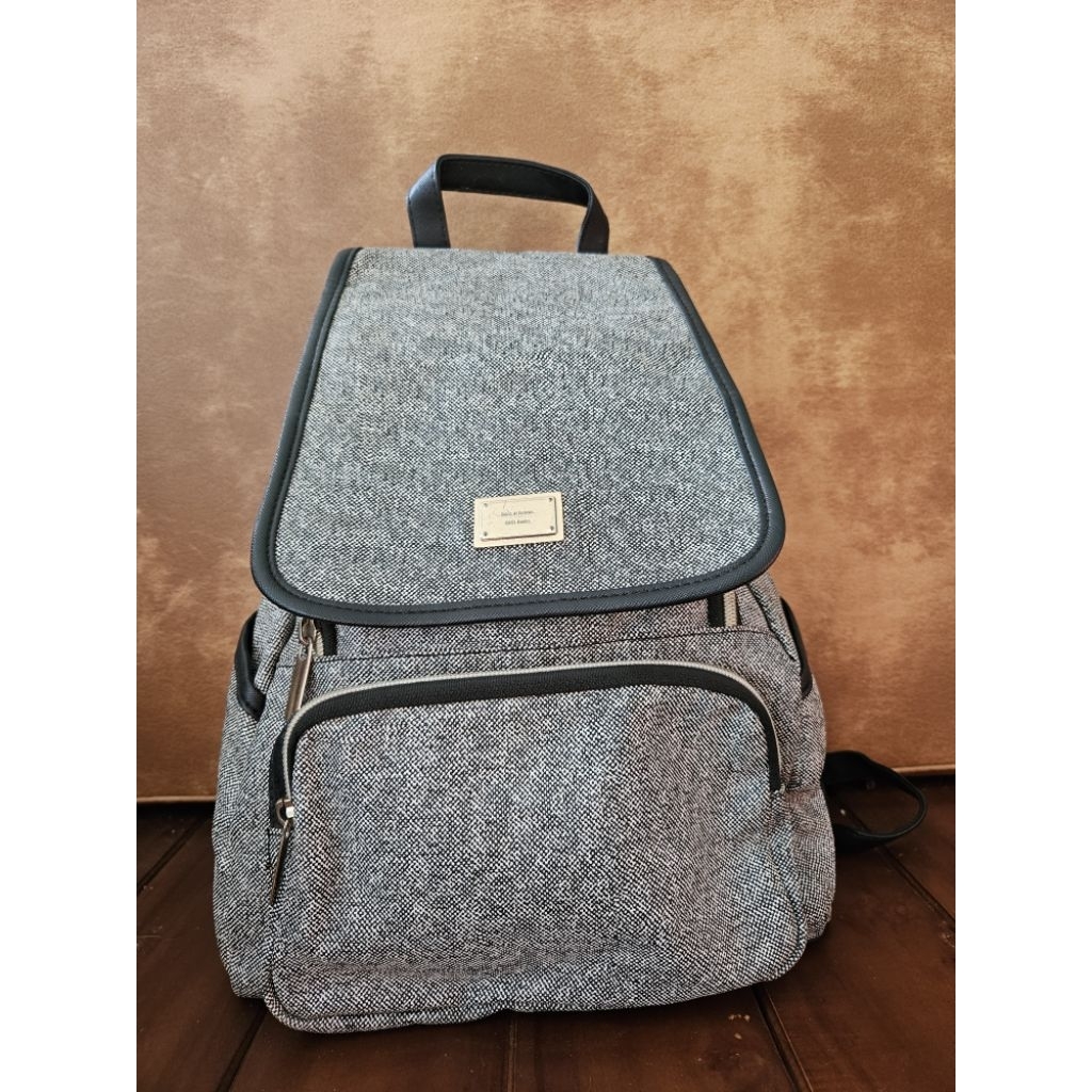 preloved - Branded Tas ransel Giles N Brooks