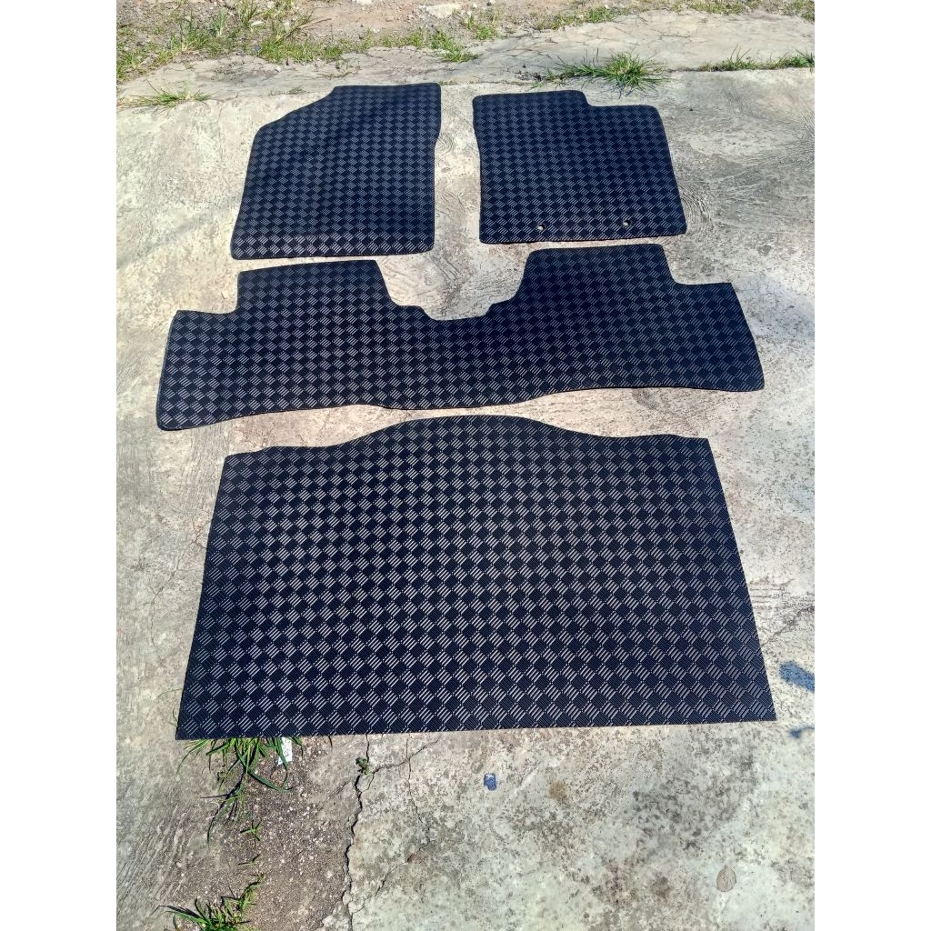 karpet mobil Agya/Alya fullset motif variasi anti slip