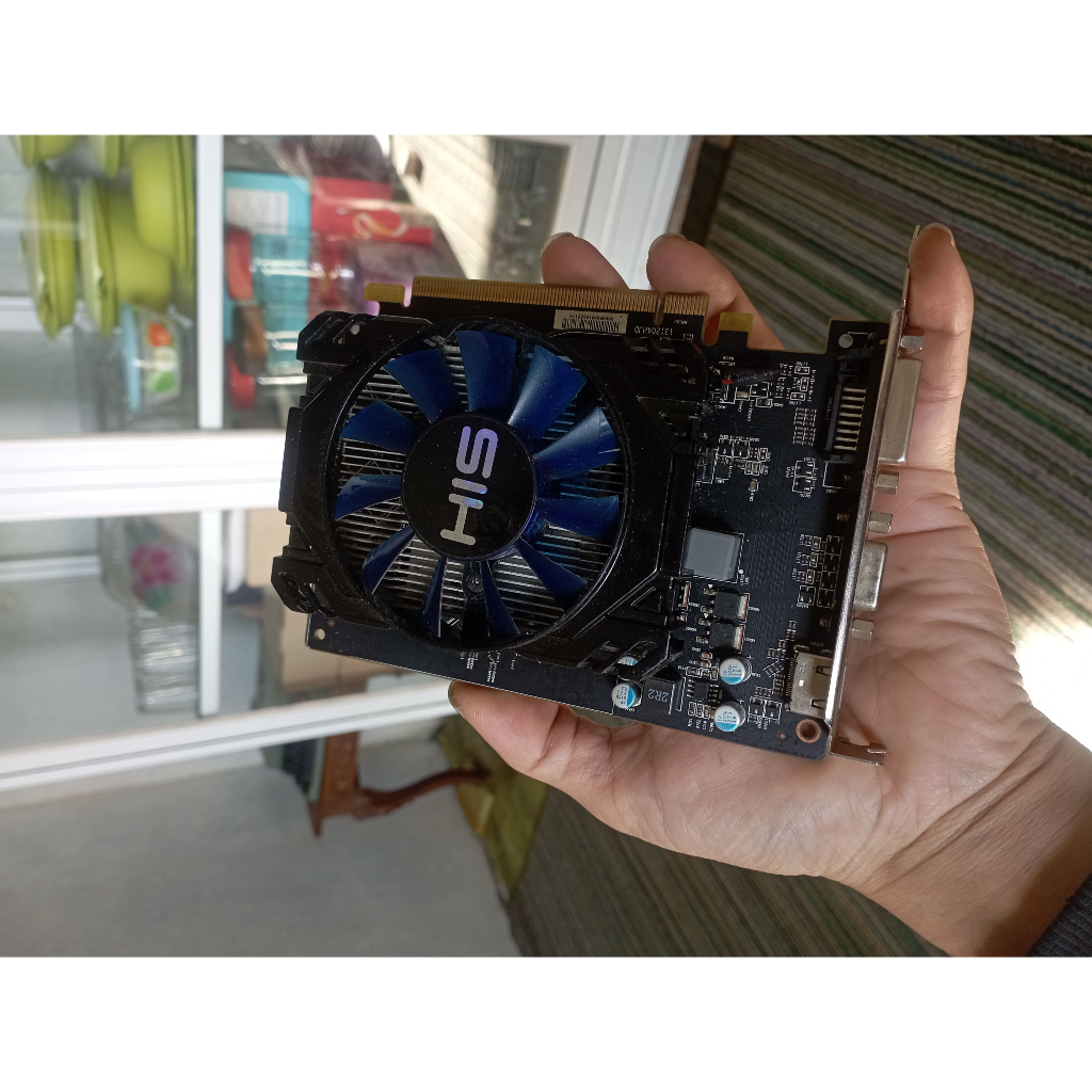 R7 200series 2gb ddr3