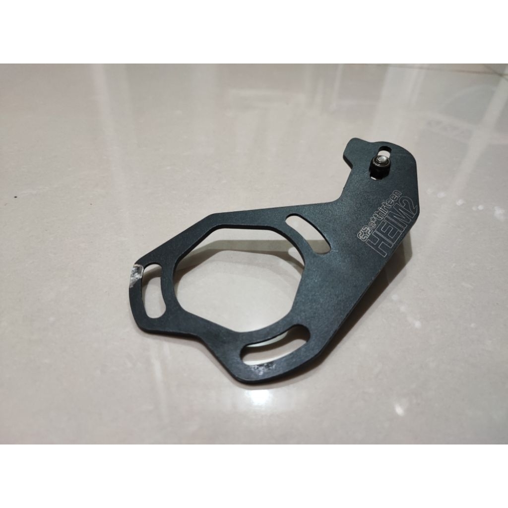 Chain guard sepeda MTB enthirteen HEIM2 , kondisi mulus