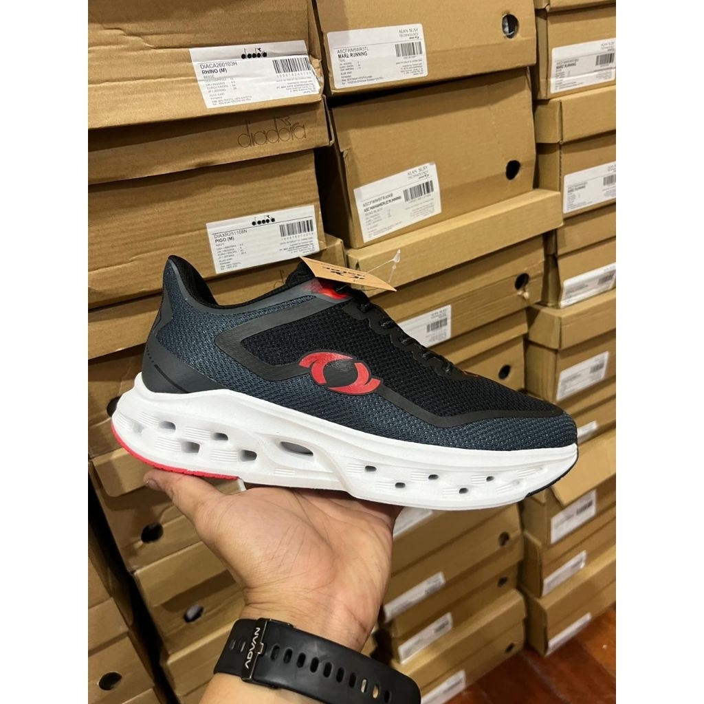 sepatu putih astec run size 43 murah