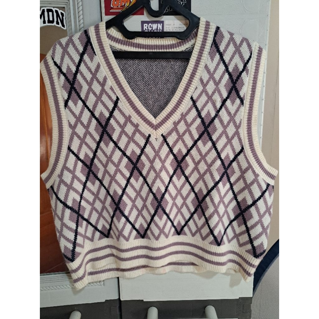 vest rajut lilac