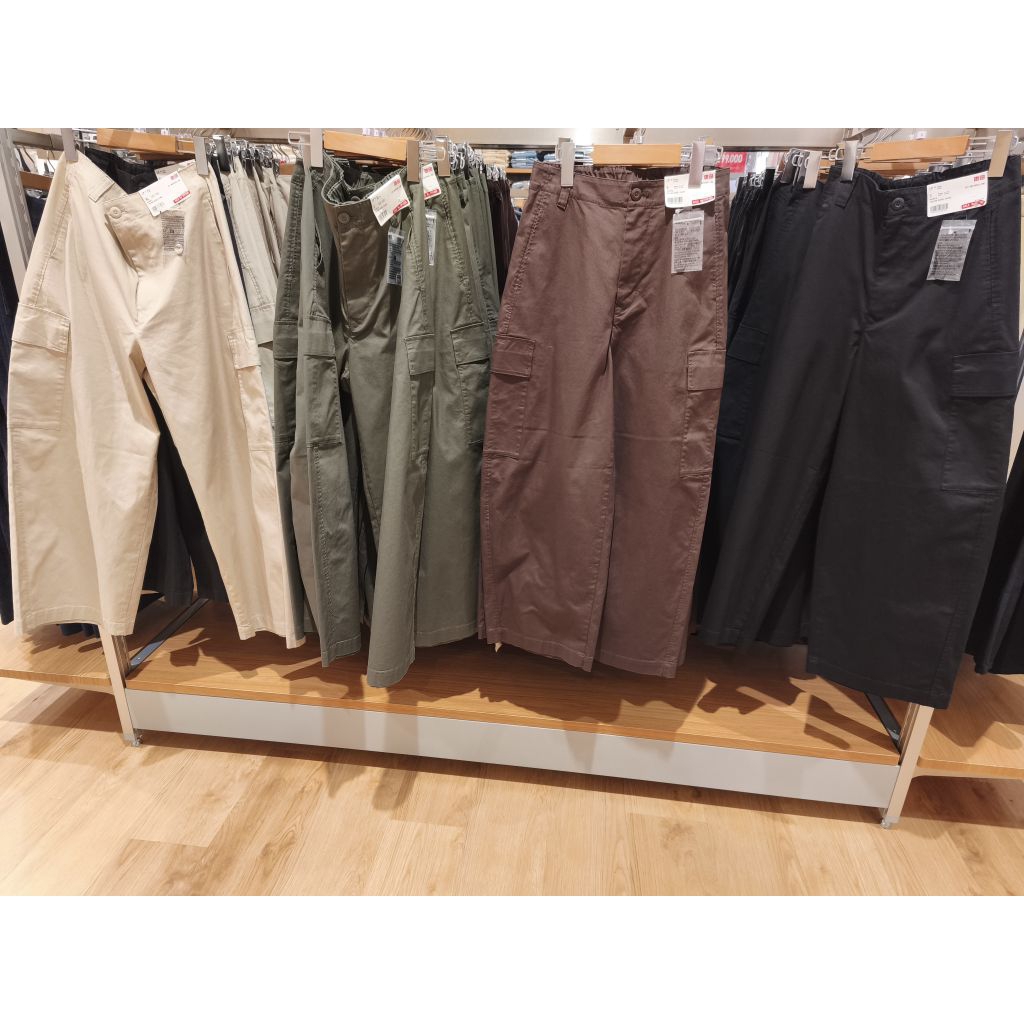 SALE UNIQLO WANITA CELANA BARREL CARGO JASTIP {jasa titip}