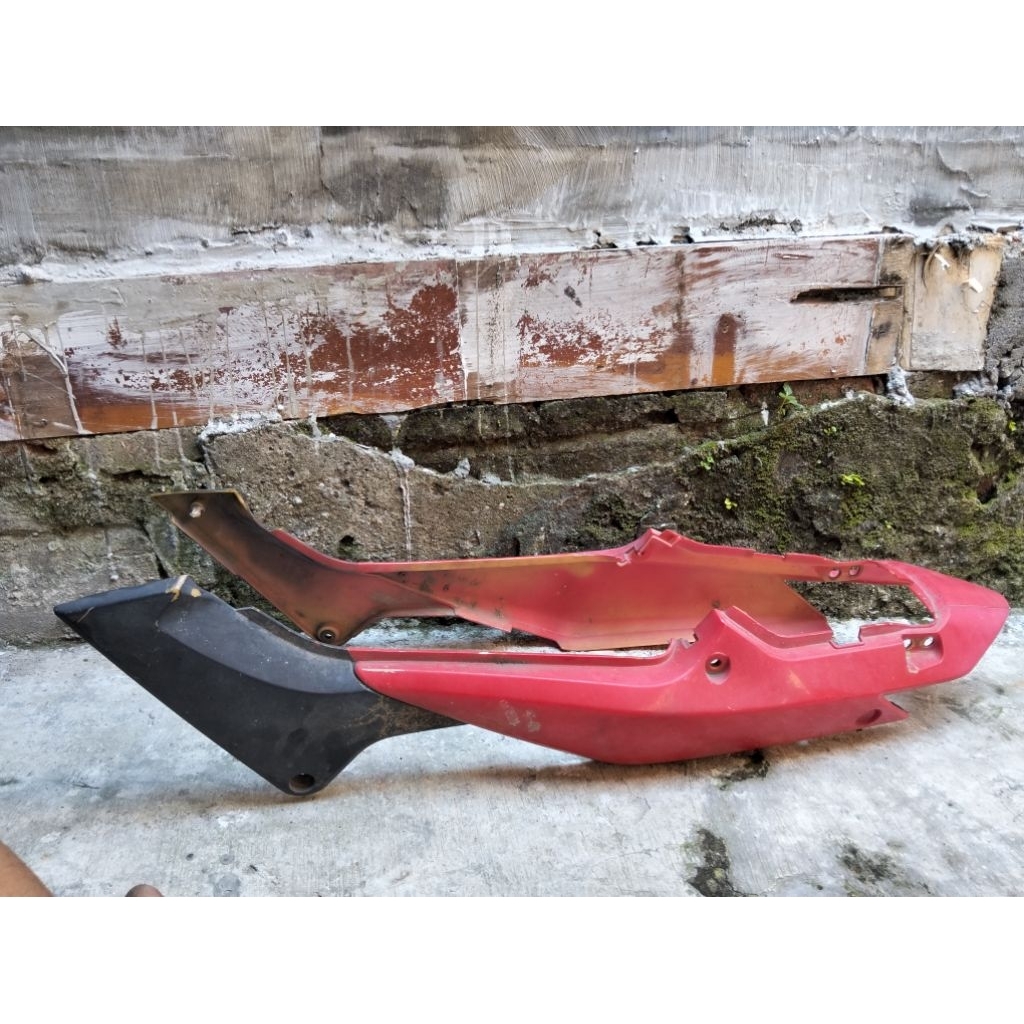 kempol body samping body belakang minerva 150 R MX 150 model CBR old