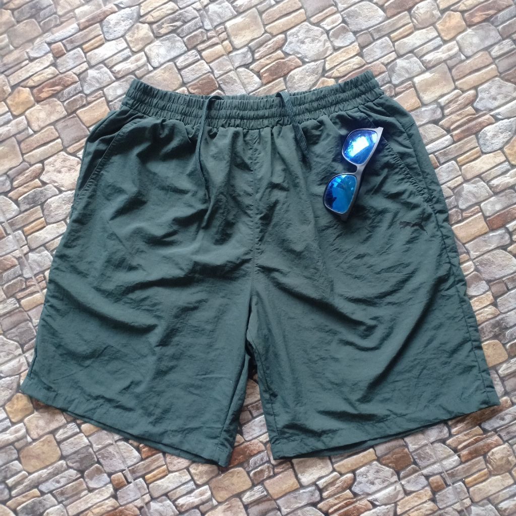 Celana pendek outdoor PUMA original preloved size XL