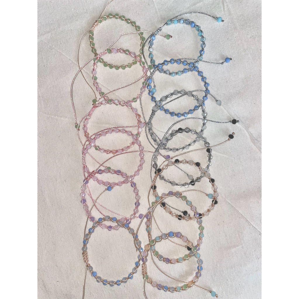 Gelang crystal tali giok metalik serut, gelang bali, gelang serut tali giok