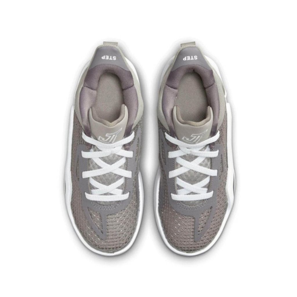 SEPATU BASKET JORDAN TATUM 1 PS (MEDIUM GREY)