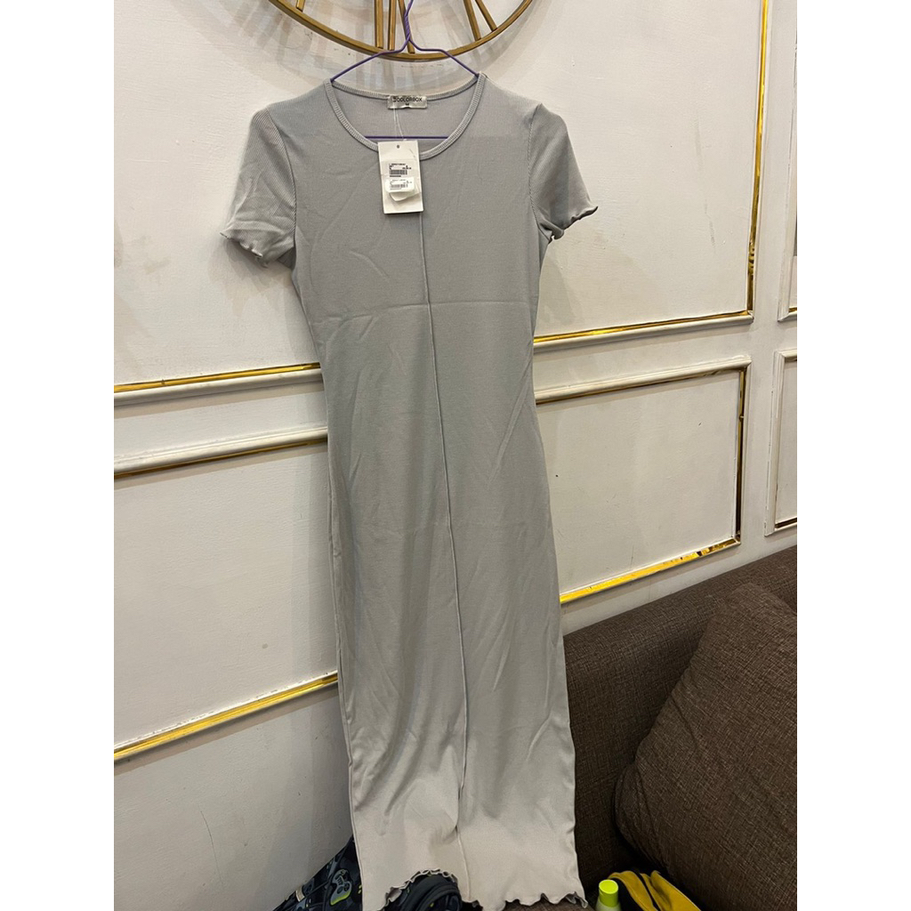 PRELOVED NEW COLORBOX DRESS COLORBOX ABU-ABU MAXI DRESS GREY