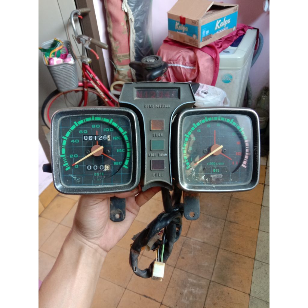 Speedometer Suzuki TRS Original