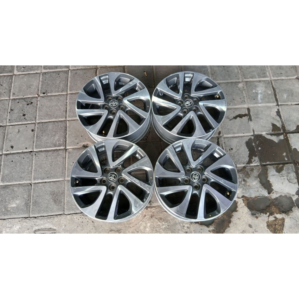 Velg bekas mobil oem copotan sienta ring 16 lebar 6 baut 5x100 velg only