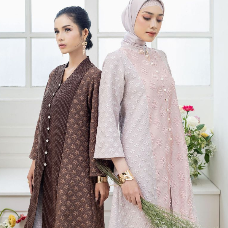 Alaia Long Outer Tenun - Long Outer Tenun Bulu - Premium Long Outer Wanita