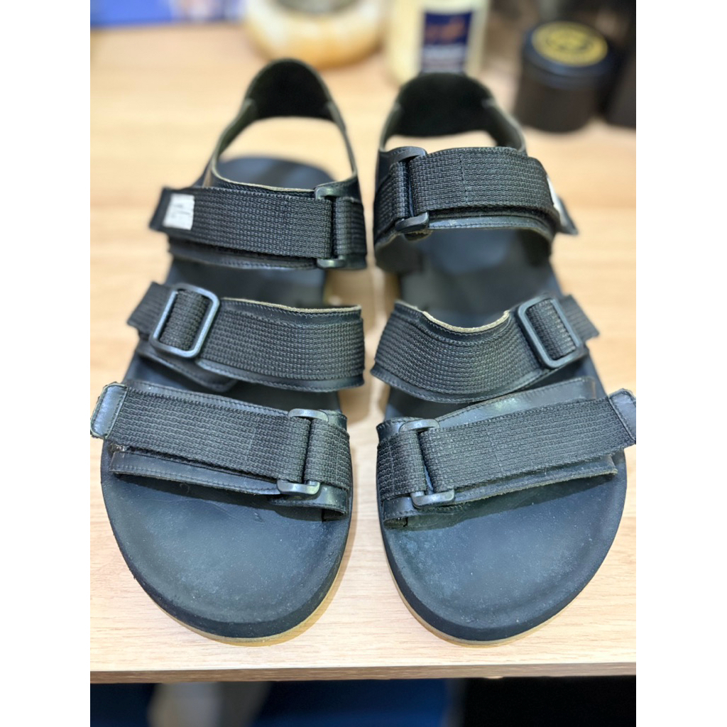 Hijack Sandal size 42 (Preloved)