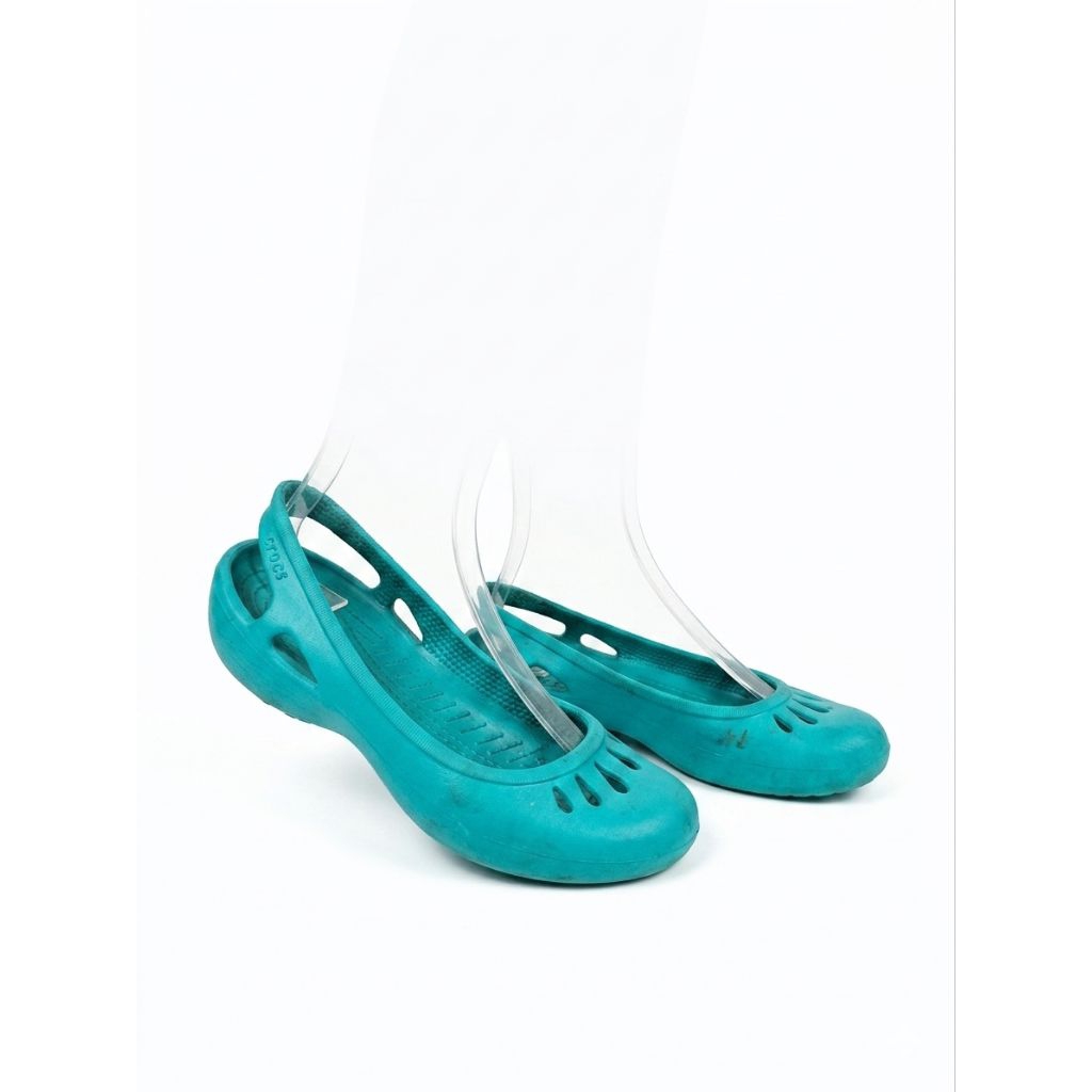 Sandal Wanita Crocs  Sandal Crocs Crocs Slides, sepatu casual sandal casual