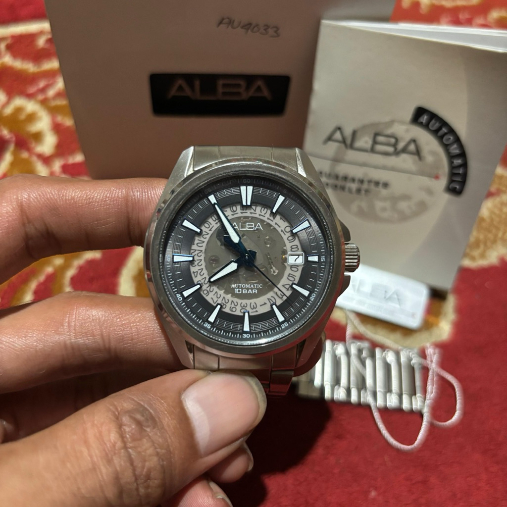 Alba Mechanical Jam Tangan Pria AU4033 / AU4033X1 Automatic Grey Dial Stainless Steel Strap Watch Se