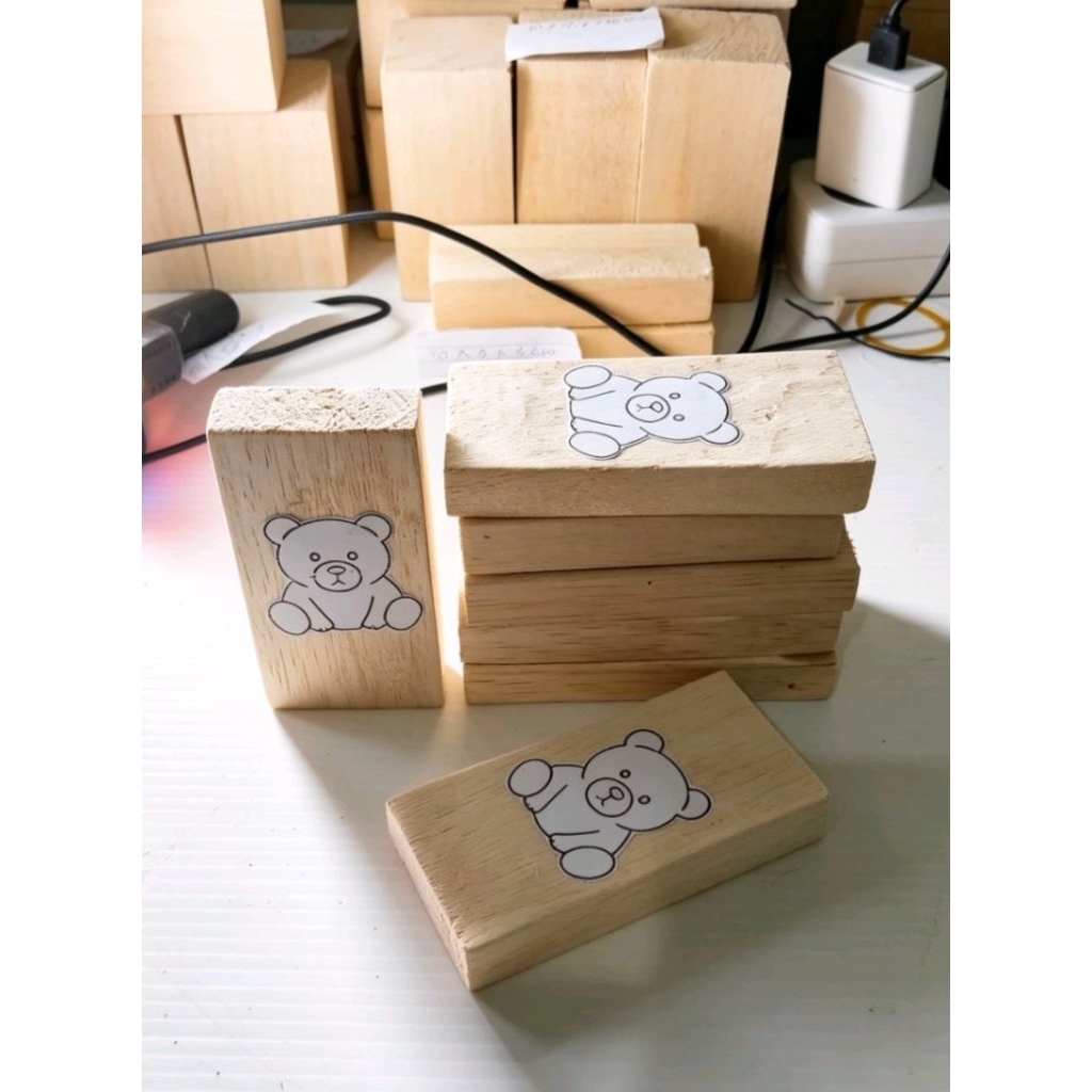 Balok Kayu ukir Sengon Premium Pola Beruang Duduk 10 x 5 x 2 cm  Siap Ukir DIY Craft Handmade Pyrogr