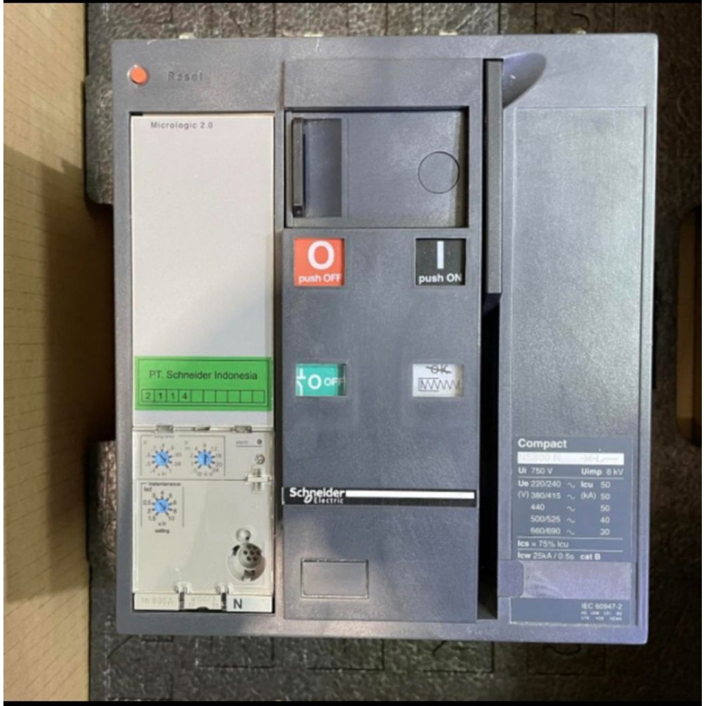 MCCB NS800N 3P 800A MOTORIZED 50KA SCHNEIDER