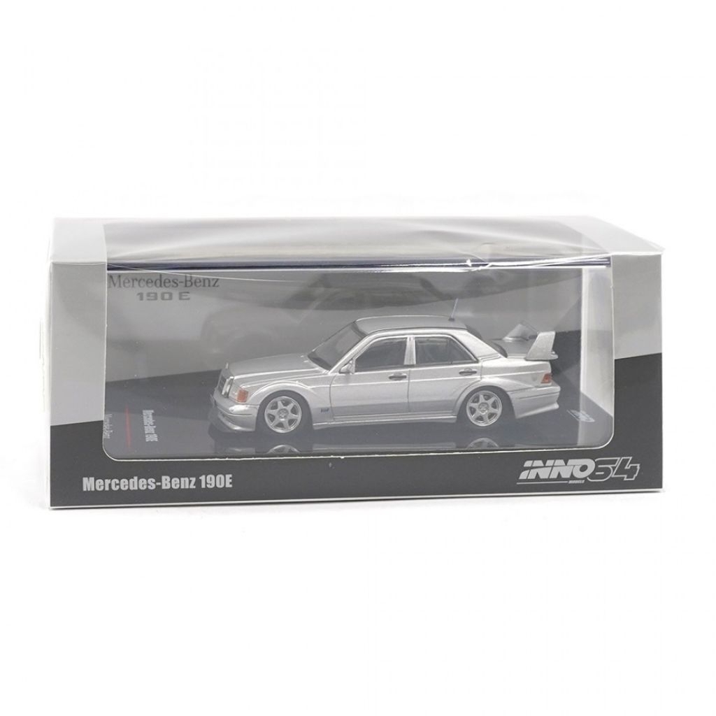 Diecast Inno64 Mercedes Benz 190E Silver skala 1:64 In64-190E-SIL