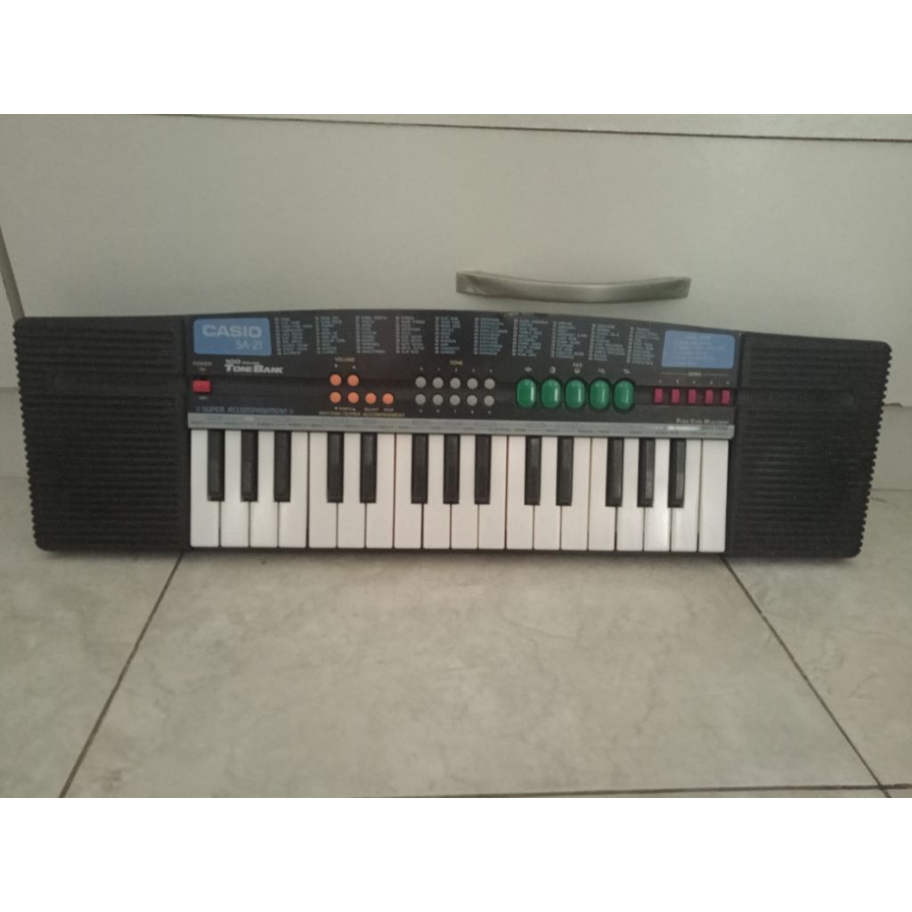 Piano CASIO SA21