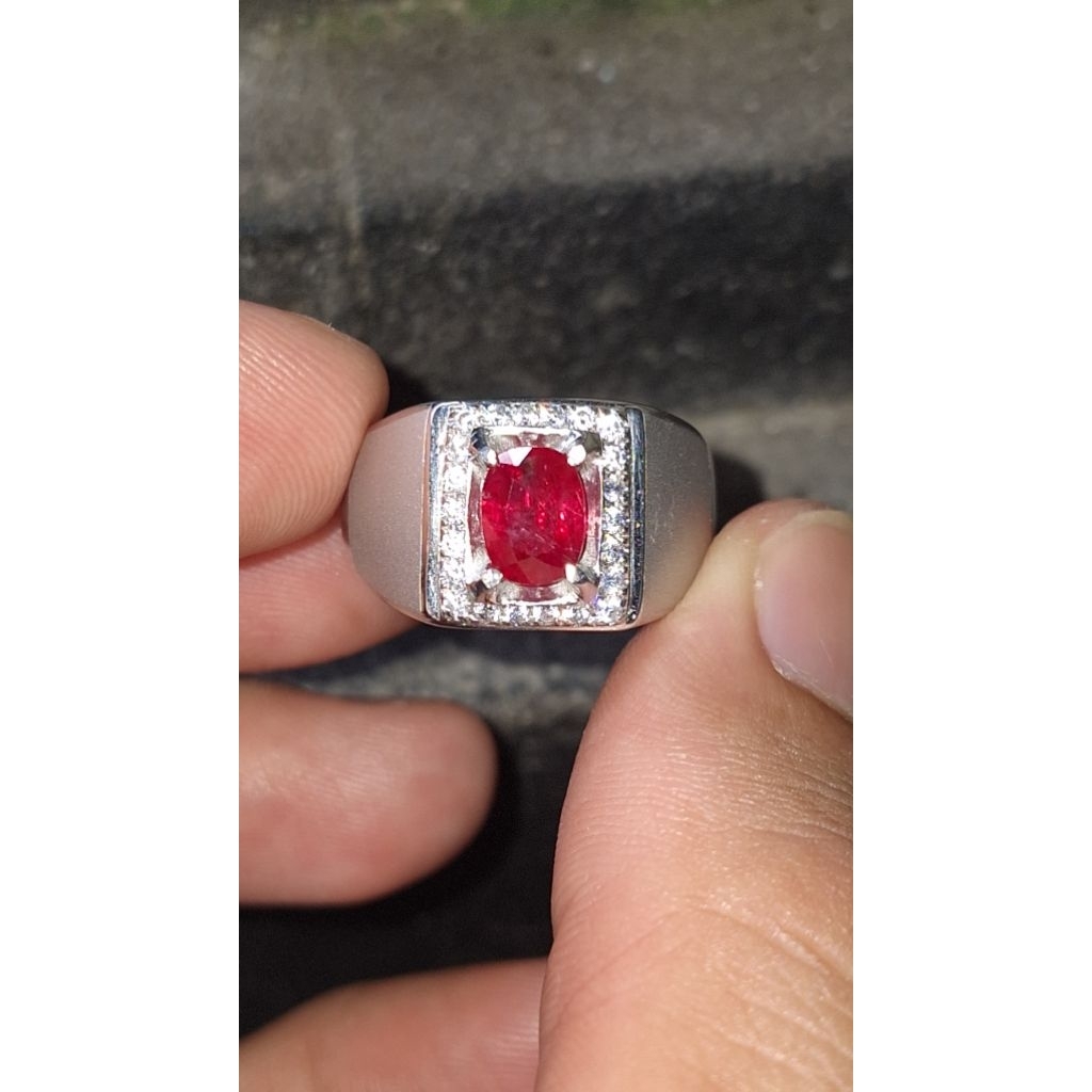 Natural ruby Madagaskar