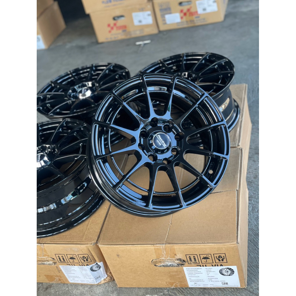 ENKEI SPIDER R14