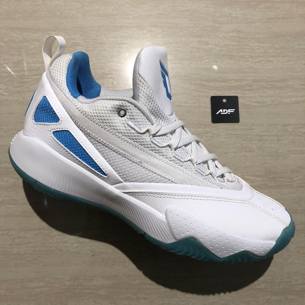 ADIDAS Sepatu Basketball Dame Certified 2 Ie7794